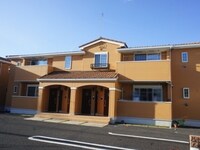 ナックサクラニュータウン B