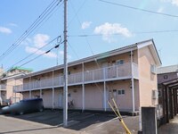 ビレッジツカサ B