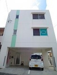 ハウス経塚