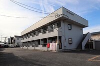 クレストヒルズ