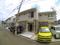 ファミールハイツ