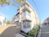 シャーメゾンアトラ