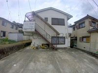 イワオハイツ6番館