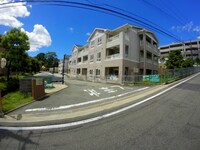 エーデル雲雀丘二番館