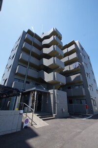 グランピアウエスト