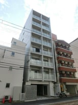 S・K・R DOBASHI
