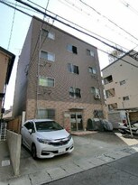 フォブール五日市駅前