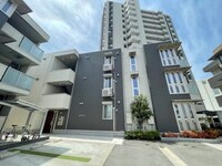 グランテリア楽々園W