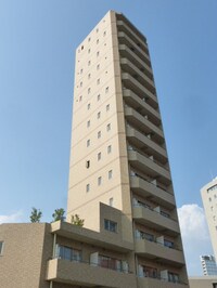 クローバー六本木