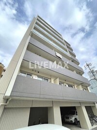 ステーションウエストタワー