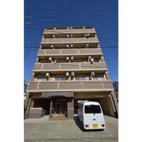 ベクヴェーム・ラウム
