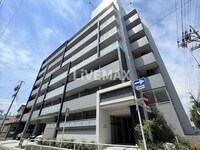 メイプル岩塚本通