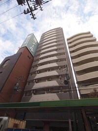 ラシュレエグゼ本町