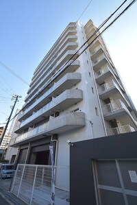 クレグラン北梅田