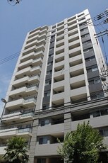 ラ・ヴィータ日本橋