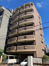 ドムール三国3番館