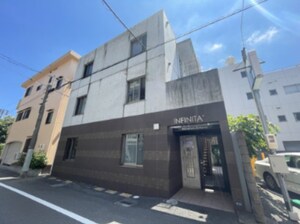 CASA di INFINITA