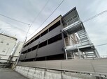 Monolith Bancho