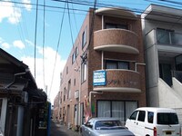 メゾンドシャルマン原町