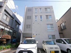 ＬＵＭＩＮＥ１７５