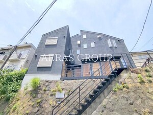 ハイクレスト読売ランド前