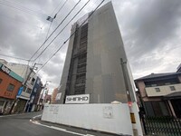 クリスタルグランツOSAKA WEST GATE