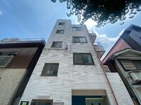 アパートメント港4