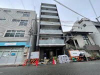 ブロード塚本レジデンス