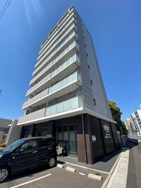 Legend大学通り
