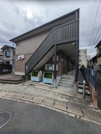 コゥジィー・コート