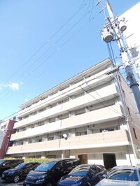 リヴ・フィールド・京美