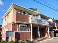 ラルジュ　エスト