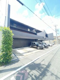 ブローニュ府庁前
