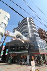 エストゥディオ　アヴァンサル