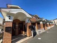 ラフィーネ高美