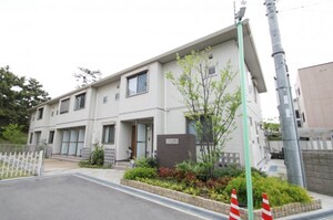 プリムベール豊中2号館