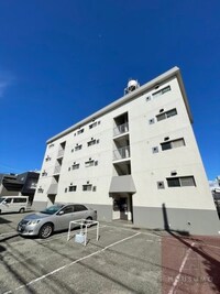 ニュー江坂ハイツ