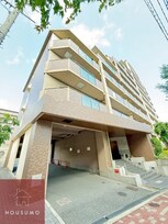 ＲＯＮＡ　ＨＹＡＴＴ