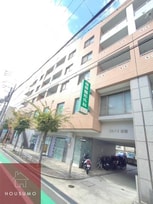 コルナス西館