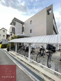 サンプレイス