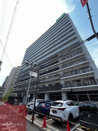 スプランディッド十三本町