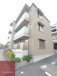 ラ　メゾン　ド　ボヌール　桜塚　A