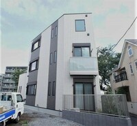 チェリー　アベニュー