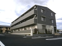 ロイヤルパークス石田