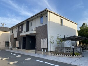 ニューフォレストメゾンＡ