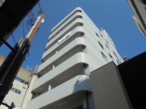 ペシュ　モトシオ