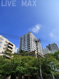 天神プレイス　WEST棟