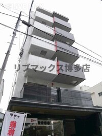 ヴィラージュ天神南弐番館