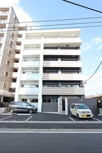 ラ グリシーヌ