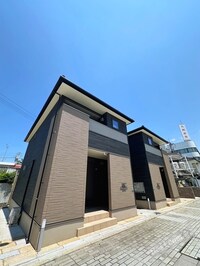 Ｌａｃｈｉｃ茜Ｂ
